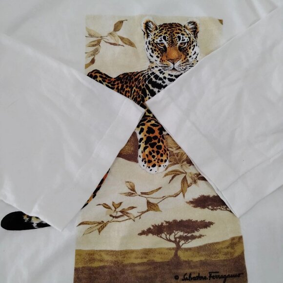 Ferragamo T-Shirts Ladies Cotton 3974653 - Picture 9 of 9